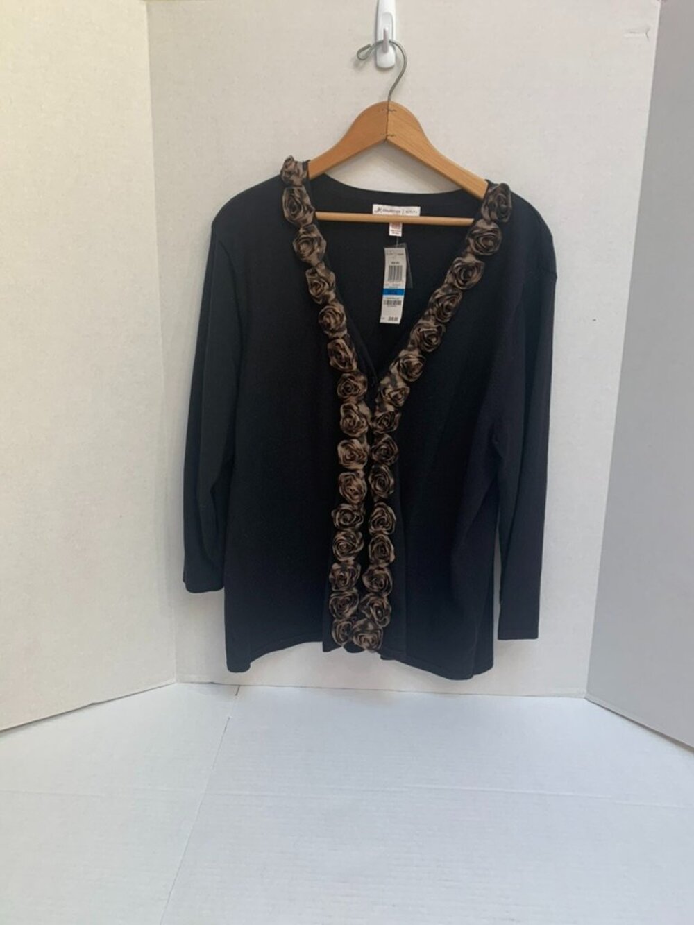 NWT JM Collection Womens Size Petite XL Black Cardigan with Brown Rosette Desig